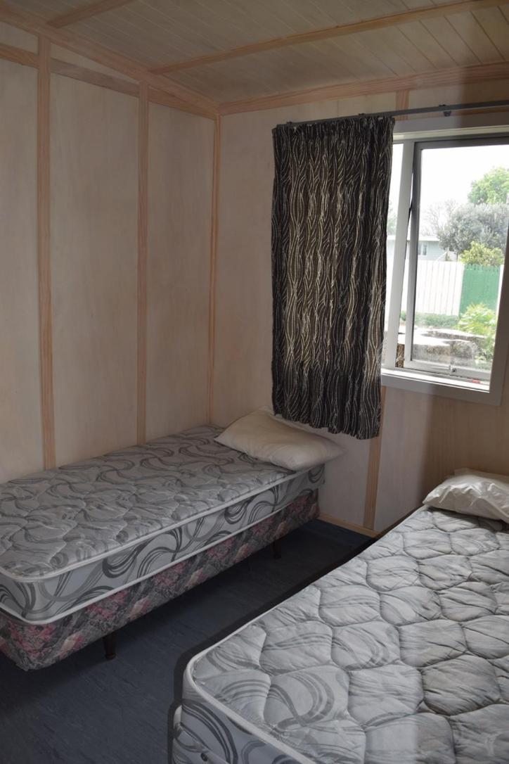 Sleepy Vines Hostel Blenheim Bagian luar foto